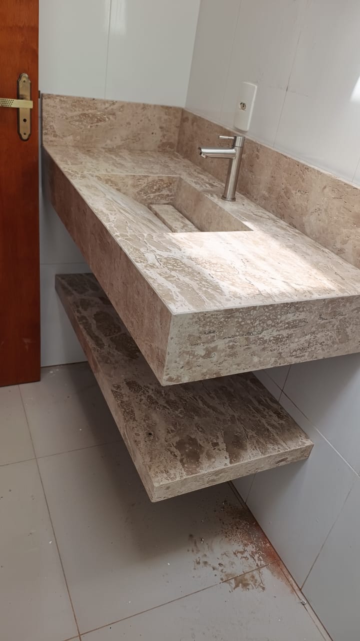Lavatorio de Travertino